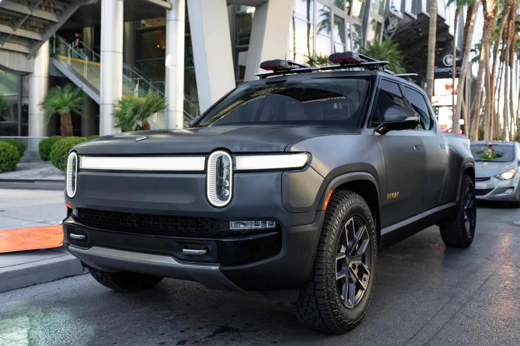 https://brand.xpel.com/transform/4b265e32-dc96-4e70-8143-b1fe98e0c822/Rivian-Pre-SEMA-15