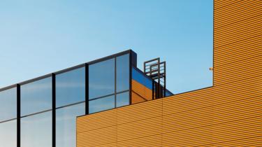 closeup photo of a building